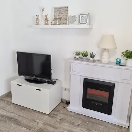 Toni Im Stadtkern Von Apartamento
